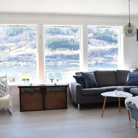 Dom wakacyjny 3 Bedroom Amazing In *